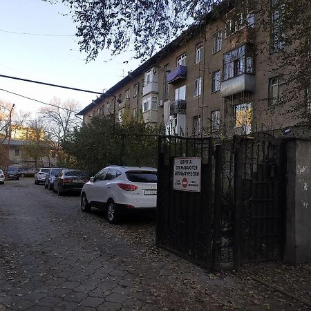 Aura On Erkindik Boulevard Бішкек Екстер'єр фото